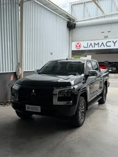 Mitsubishi TRITON HPE 2.4 CD 4X4 TB Diesel Aut. 2026
