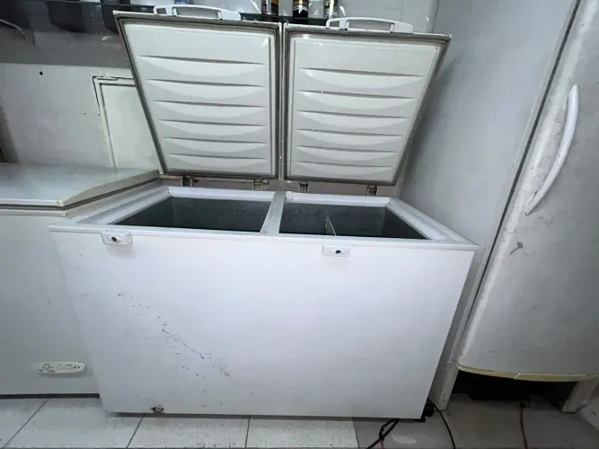 Freezer em ótimo estado