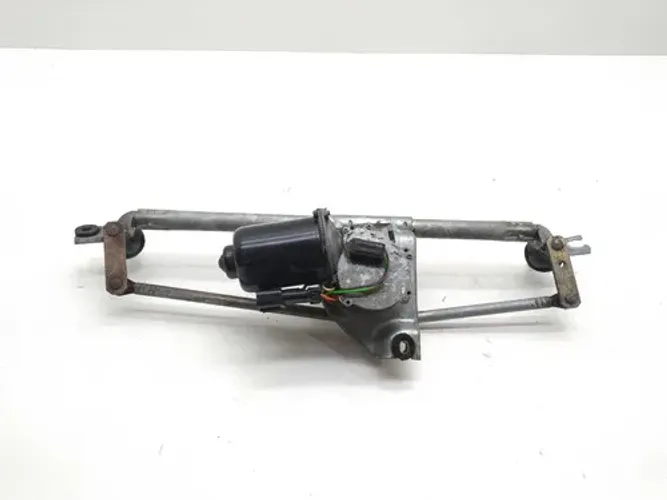 Galhada Motor Limpando Parabrisa Gm Corsa Classic 2010