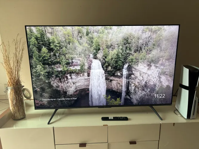 TV 4K QLED - 50 polegadas- Pouco uso 