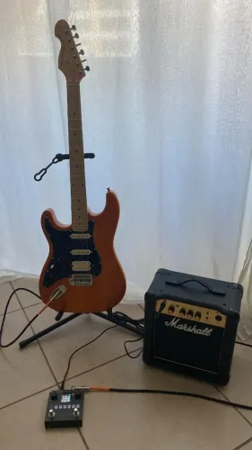 Guitarra Elétrica Michael Rocker Gms250 Canhota Com Efeito