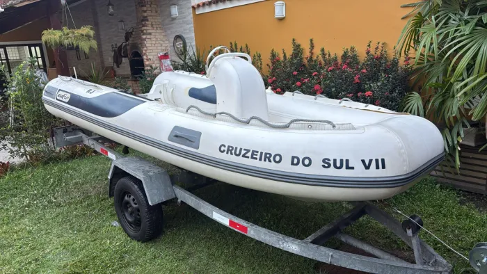 Barco Inflável - Zefir 360 Sport (comando central)