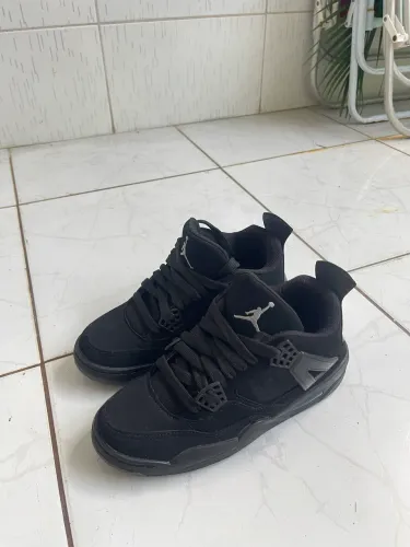 TENIS NIKE PRIMEIRA LINHA NOVO