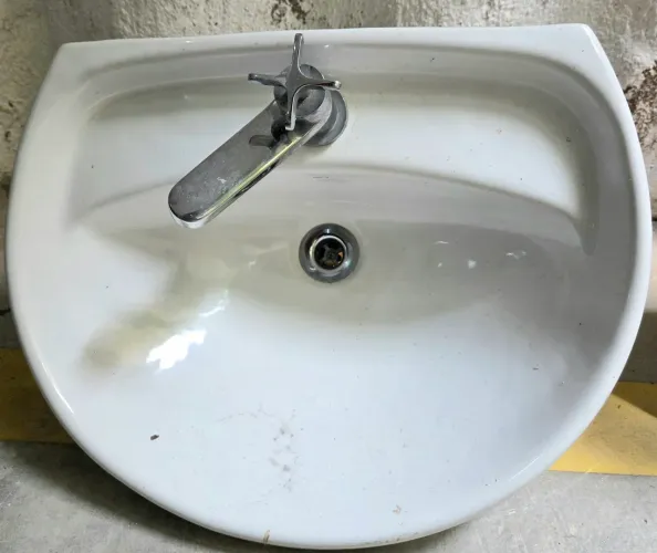 Pia deca com torneira inox