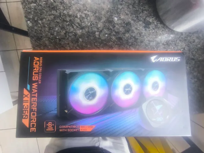Water cooler gigabyte water Force xii 360