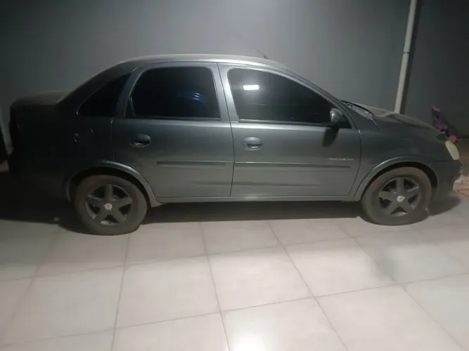 Chevrolet Corsa Sed. Premium 1.4 8V Econoflex 4P 2011