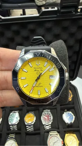 Bulova marine star