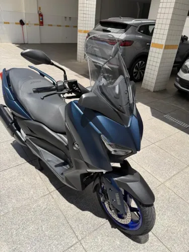 Vendo Yamaha Xmax 250cc Space Blue (2023/2023) - IPVA 2026 Pago