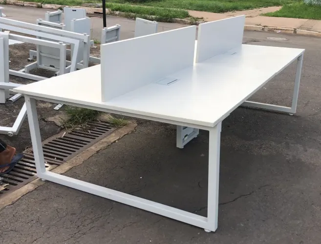 Mesa estação de trabalho