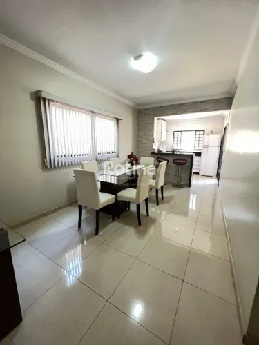 Casa à venda, 3 quartos, Jardim América - Uberlândia/MG - Rotina Imobiliária