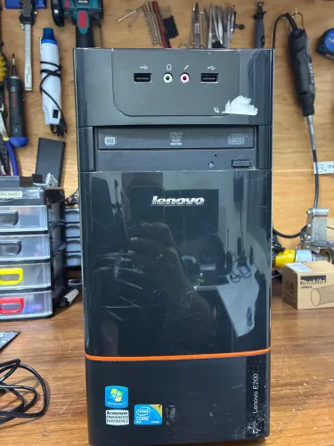 Computador lenovo e200