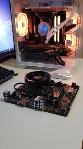 Kit Upgrade - A320M + Rysen 3 3200g