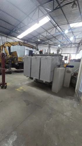 VENDO TRANSFORMADOR DE ELEVAÇÃO A OLEO DE 2750 KVA