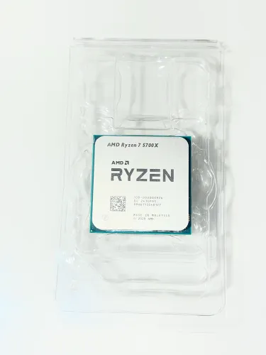 AMD Ryzen 7 5700X - 8 Núcleos / 16 Threads