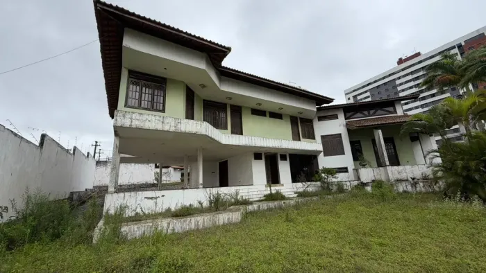 Imóvel para aluguel e venda com 638 metros quadrados com 4 quartos em Prata - Campina Gran