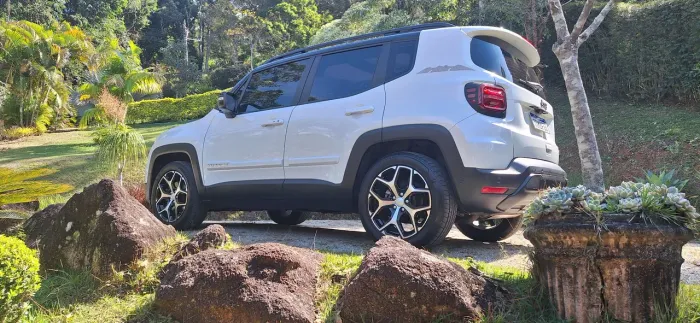 Jeep Renegade Sahara T270 1.3 TB 4X2 Flex AUT 2026