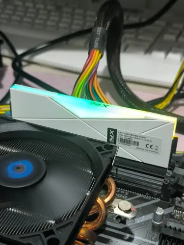 Memória DDR4 16GB 3200mhz Cl 16 XPG