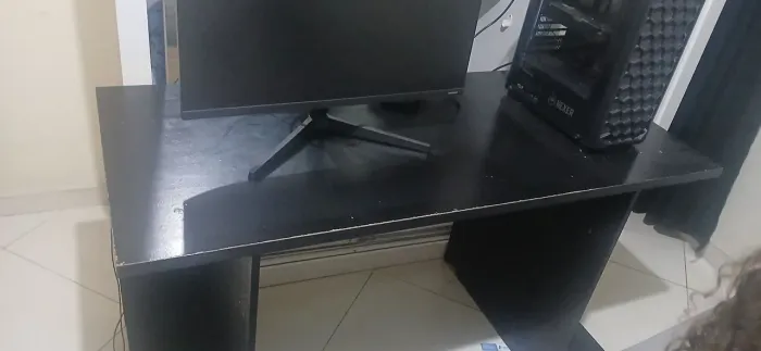 Vendo mesa de computador