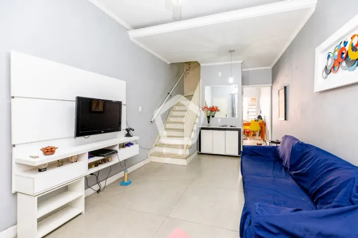 Sobrado para venda em Chácara Santo Antonio com 2 quartos, sendo 2 suítes, 114m²