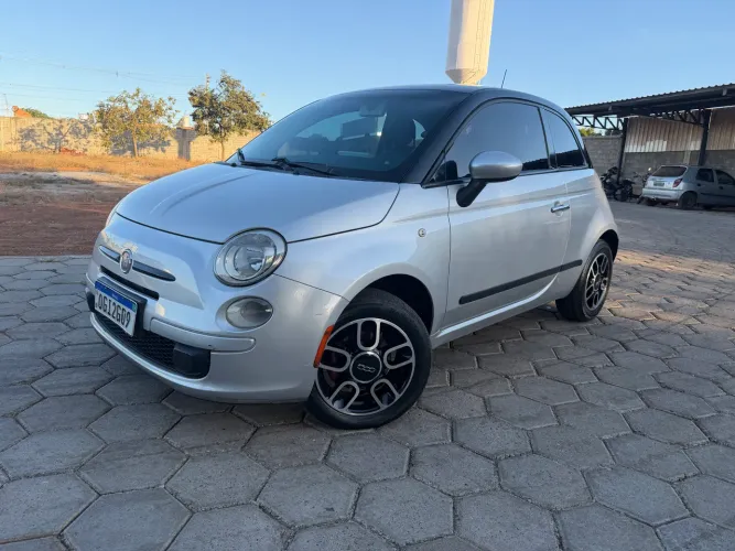 Fiat 500 Cult 1.4 Flex 8V EVO Dualogic 2012