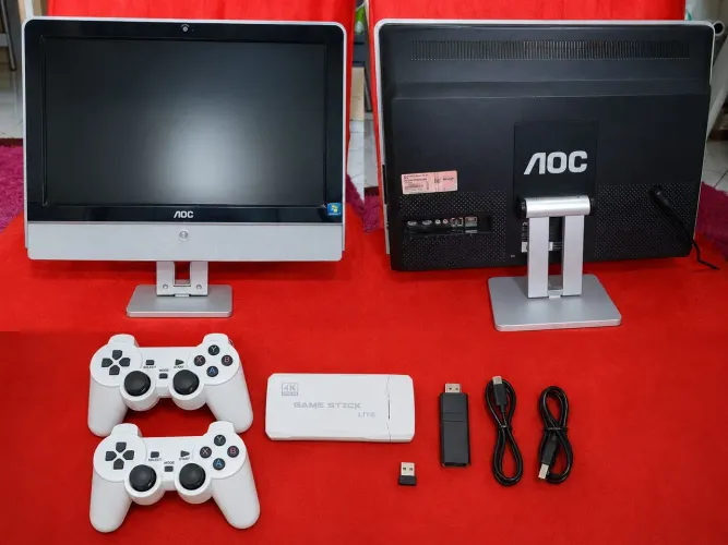 ? Game Stick Lite 4K Branco + 2 Controles Sem Fio ?