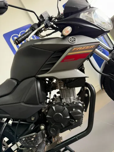 YAMAHA YS 150 FAZER SED TOTALMENTE REVISADA ABAIXO DA FIPE E TRANSFERIDA