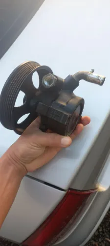Bomba hidráulica GM Chevrolet