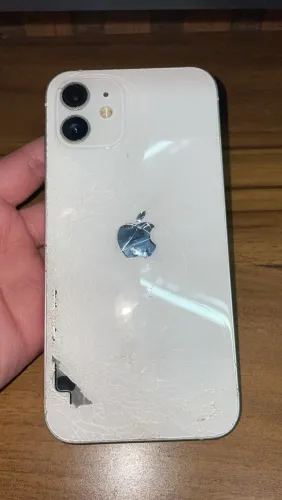 Iphone 12 - Com defeito