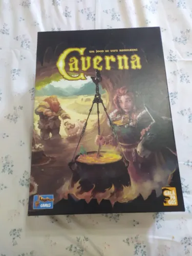 Caverna board game como novo 