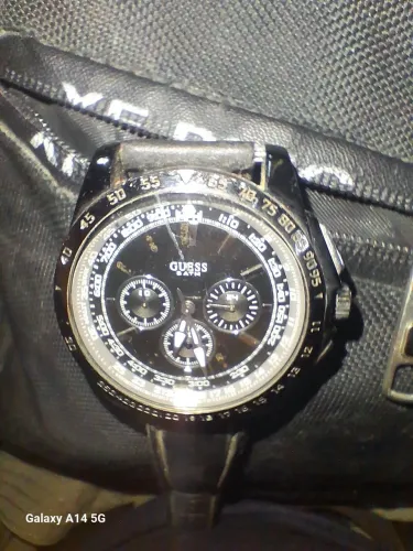 Relógio Guess Steel