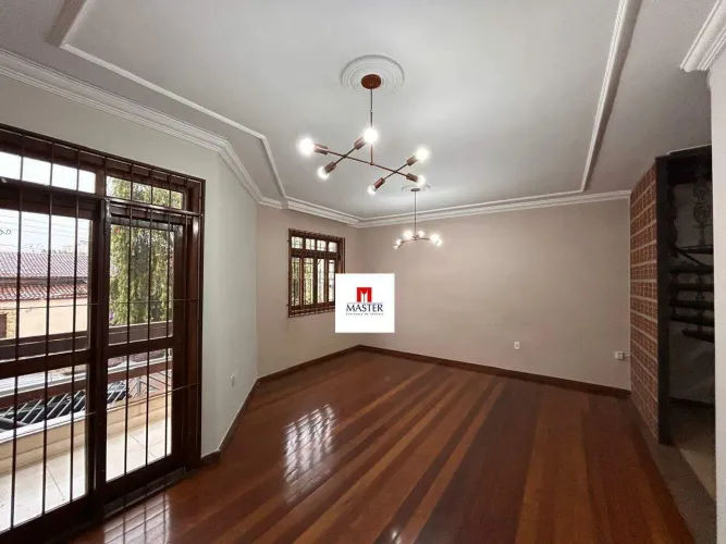 Casa Geminada 3 Quartos com Suíte no Castelo, BH 4 Vagas 143 m²