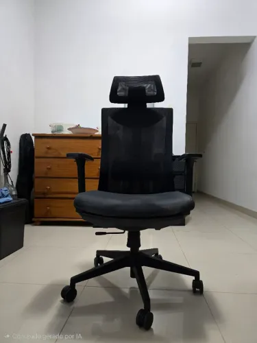 Cadeira Ergonômica B7 Pcyes 