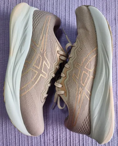 Tênis feminino Asics Gel Pulse 15 Tam. 39