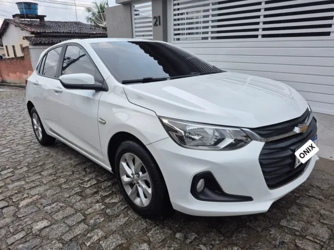 Chevrolet Onix Hatch LTZ 1.0 12V TB Flex Mec. 4P 2020