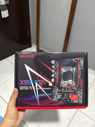 Kit Xeon ddr4 + placa mãe com a caixa original 
