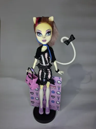 Boneca Monster High Catrine Demew New Scaremester Original Mattel