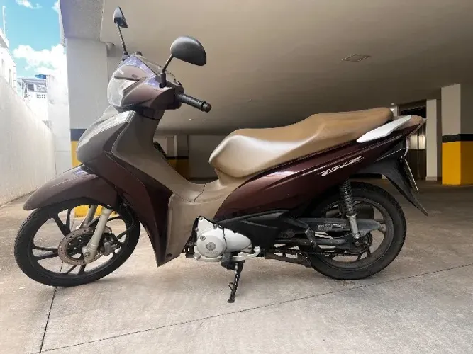Vendo biz novíssima