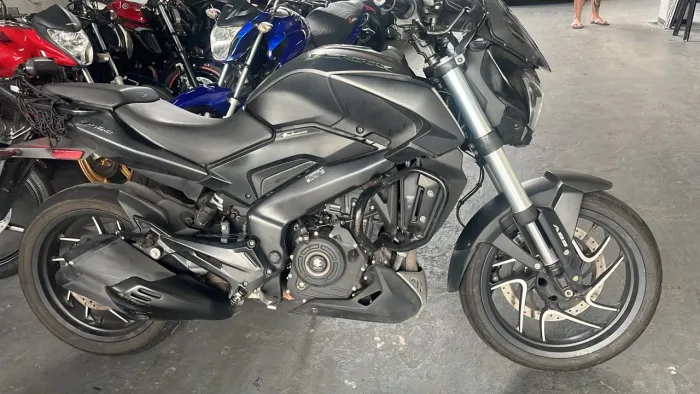 Bajaj 400cc 2024 muito novinha só 16 mil km
