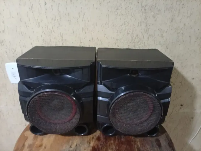 Caixas de som LG
