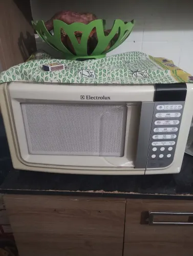 Microondas 32L pra retirada de peças