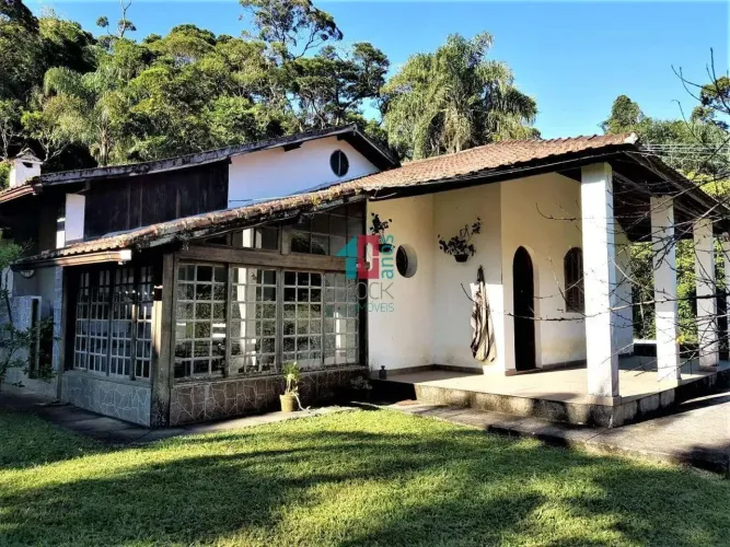 Ipiabas | Fazenda 3 quartos, sendo 1 suite