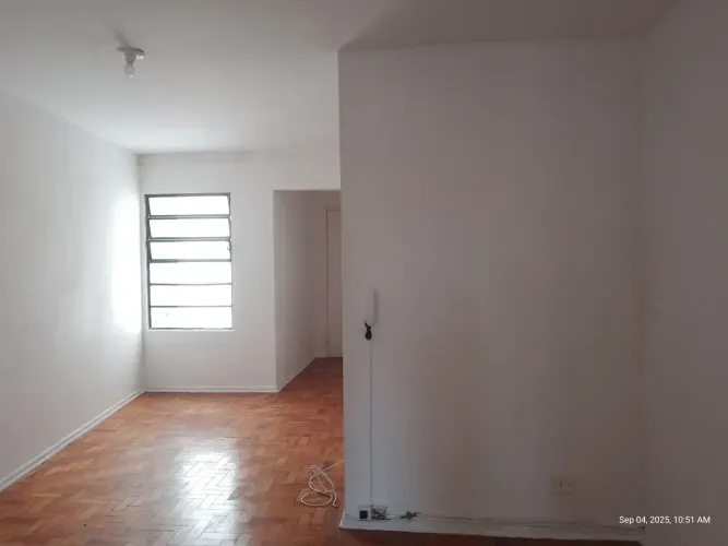 Imóvel para aluguel tem 80 metros quadrados com 3 quartos em Liberdade - São Paulo - SP