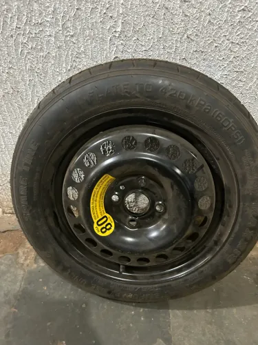 Vendo pneu estepe 125/80/15 - linha Ford