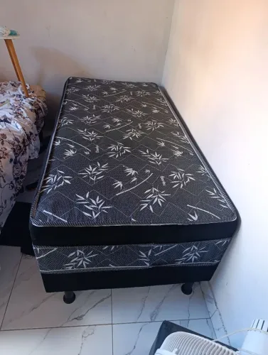Cama box de solteiro