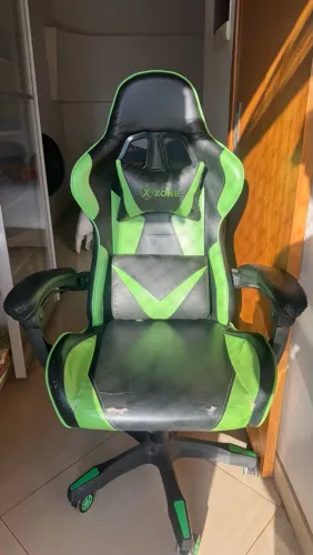 Cadeira Gamer Verde com Almofadas Reclinável e Giratória