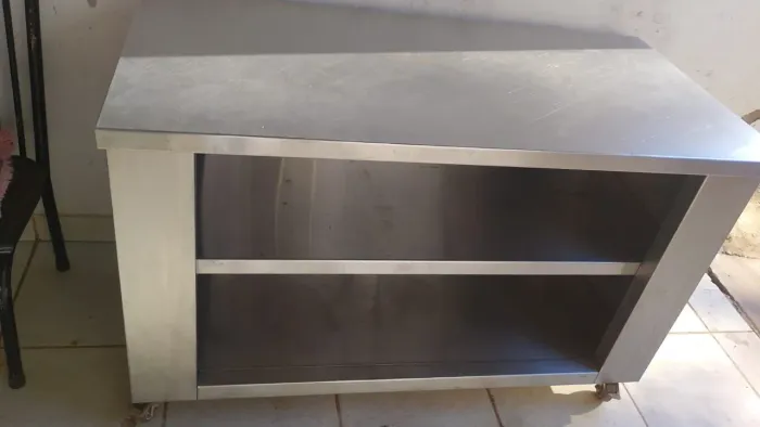 MESA DE INOX TOPISSIMA