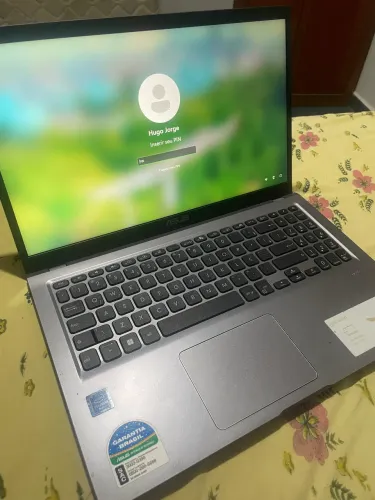 Notebook Assus vivobook