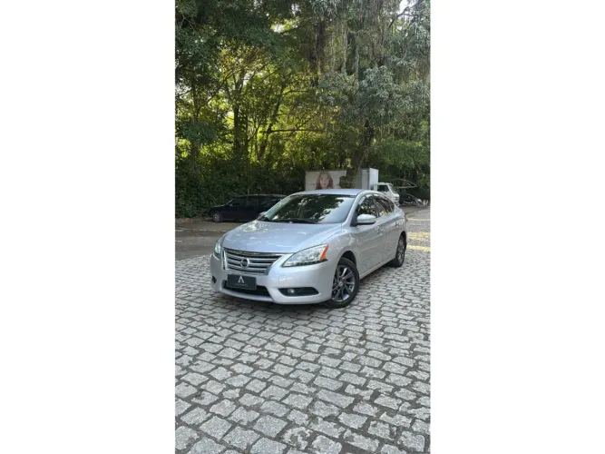 Nissan Sentra SV 2.0 Flexstart 16V Aut. 2015