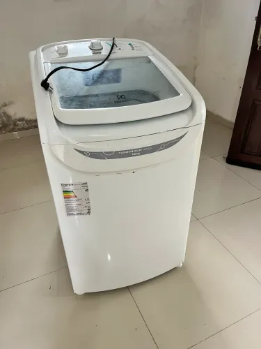 VENDO Máquina de lavar Electrolux Turbo Economia 10 kg