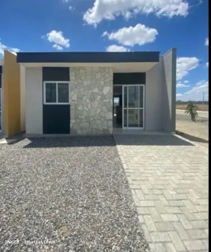 Casa para Venda em Campina Grande, Três Irmãs, 3 dormitórios, 2 suítes, 2 banheiros, 1 vag